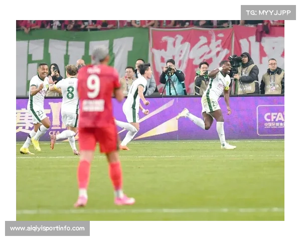 国安足协杯夺冠，法比奥帽子戏法奠胜局